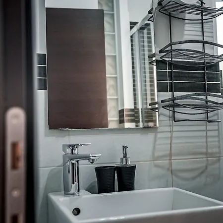 לינה וארוחת בוקר Casa Celestina רומא