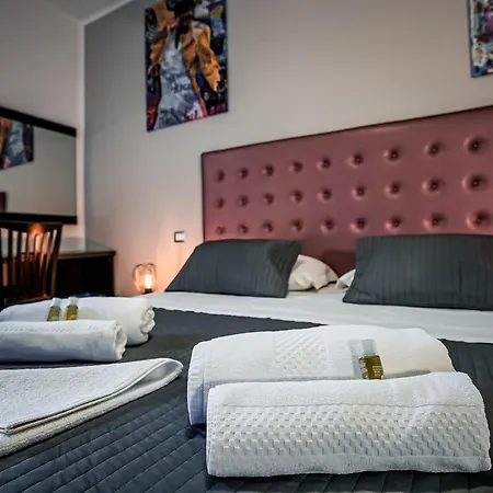 Casa Celestina فندق مبيت وإفطار 4*
